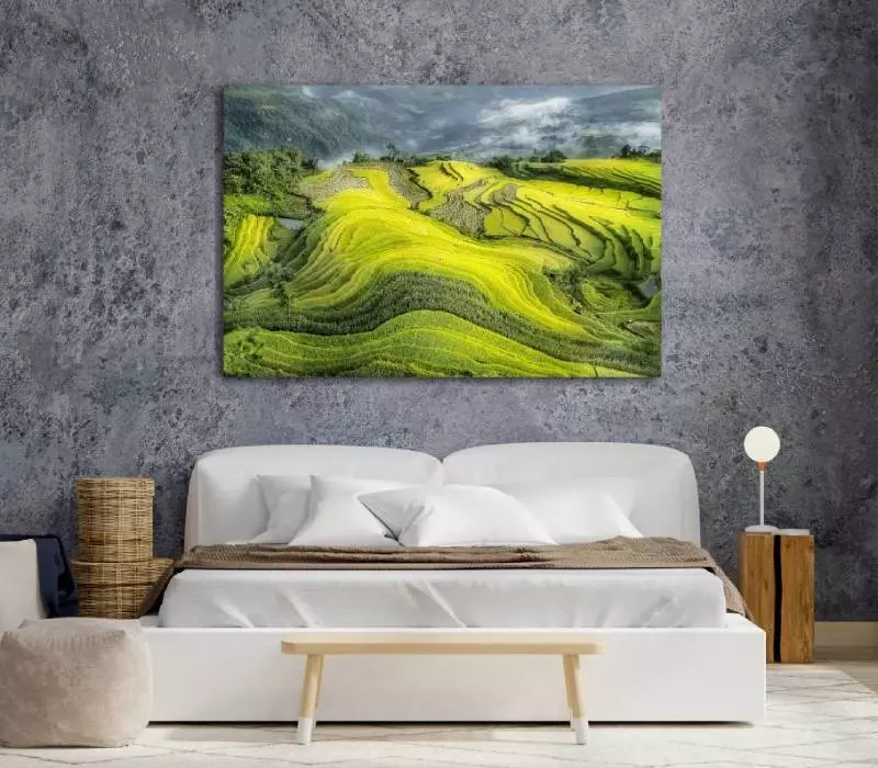Inspiratie slaapkamer met fotokunst 'Rice Wave' boven bed